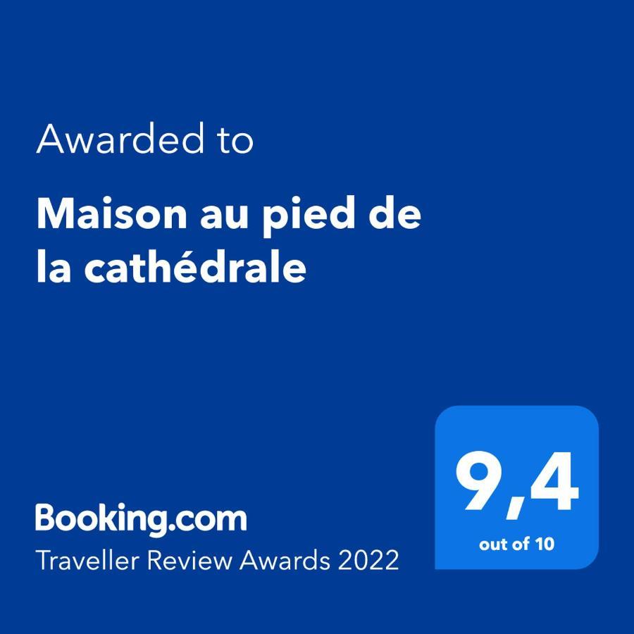 Maison Au Pied De La Cathedrale 엘느 외부 사진
