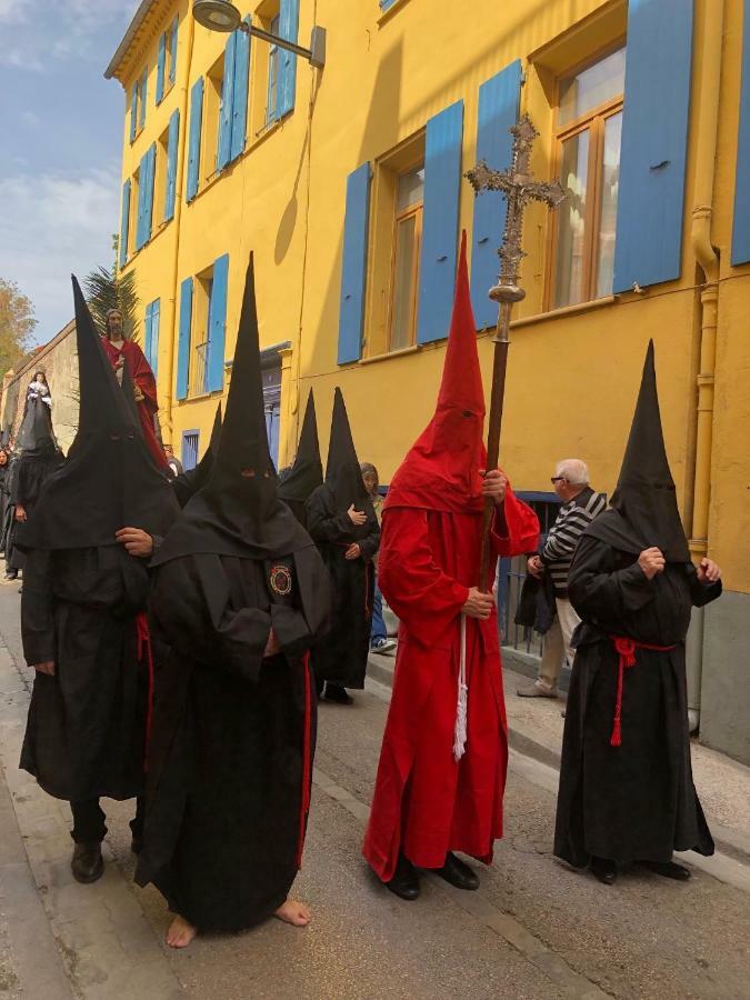 Maison Au Pied De La Cathedrale 엘느 외부 사진